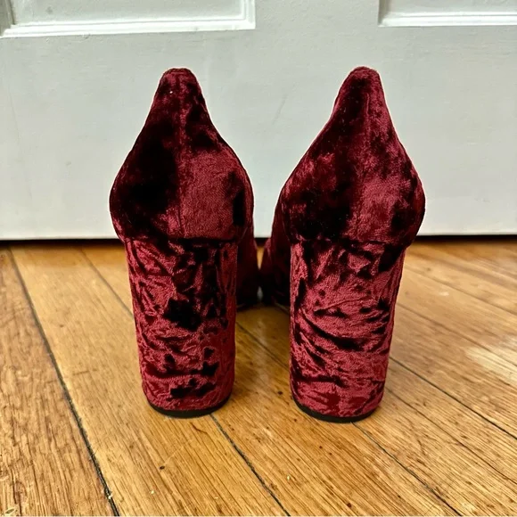 ✨ M. Gemi resoled Lustro burgundy crushed velvet 3.5" block heels, 39M - Picture 5 of 6